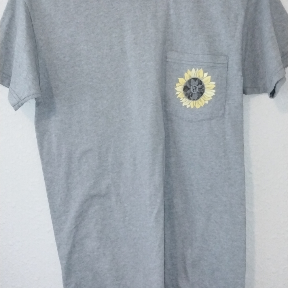 Woman's shirt
